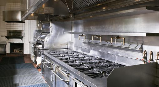 commercial kitchen cleaning