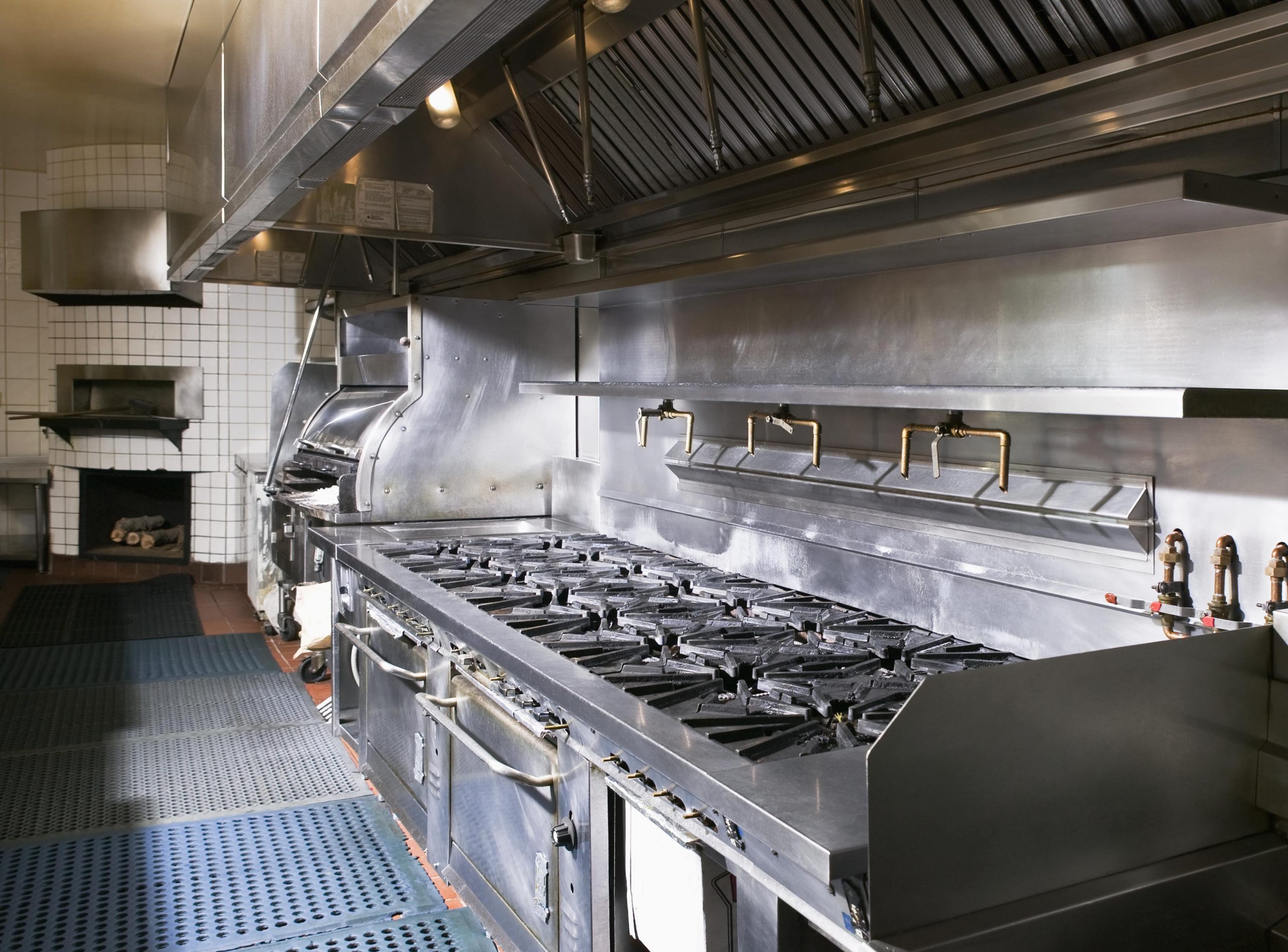 commercial kitchen cleaning